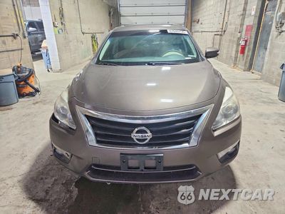 Piąte zdjęcie samochodu w środku: 2015 NISSAN ALTIMA 3.5 S VIN:1N4BL3AP3FC121549 - miniatura