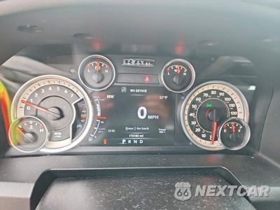 Zdjęcie 9 z 12 samochodu: 2014 RAM 1500 SLT VIN:1C6RR7LT5ES388504 - miniatura