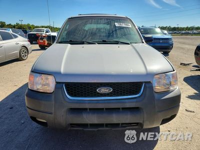 Piąte zdjęcie samochodu w środku: 2002 FORD ESCAPE XLT VIN:1FMCU04192KD66109 - miniatura