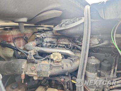 Zdjęcie 11 z 14 samochodu: 2010 FREIGHTLINER CASCADIA SEMI TRUCK VIN:1FUJGLDR3ASAH9235 - miniatura