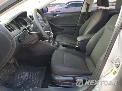 Zdjęcie 7 z 12 samochodu: 2015 VOLKSWAGEN JETTA BASE VIN:3VW2K7AJ3FM253237 - miniatura