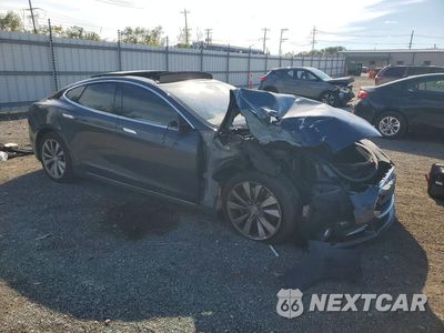 Czwarte zdjęcie samochodu z boku: 2015 TESLA MODEL S VIN:5YJSA1E23FF109486 - miniatura