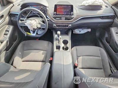 Zdjęcie 8 z 13 samochodu: 2025 NISSAN ALTIMA SV VIN:1N4BL4DV3SN423793 - miniatura