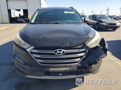 Piąte zdjęcie samochodu w środku: 2017 HYUNDAI TUCSON LIMITED VIN:KM8J3CA24HU315638 - miniatura