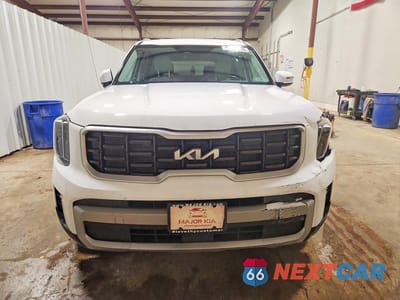 Piąte zdjęcie samochodu w środku: 2023 KIA TELLURIDE S VIN:5XYP6DGC9PG358237 - miniatura