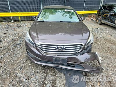 Piąte zdjęcie samochodu w środku: 2015 HYUNDAI SONATA SE VIN:5NPE24AF4FH204743 - miniatura