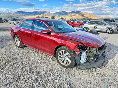 Czwarte zdjęcie samochodu z boku: 2018 VOLKSWAGEN PASSAT SE VIN:1VWBA7A36JC002551 - miniatura