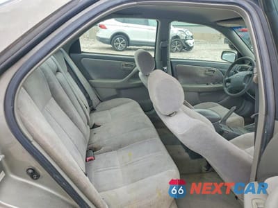 Zdjęcie 10 z 12 samochodu: 1998 TOYOTA CAMRY LE VIN:JT2BG22K4W0133084 - miniatura
