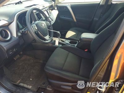 Zdjęcie 7 z 13 samochodu: 2017 TOYOTA RAV4 LE VIN:JTMZFREV7HJ124979 - miniatura