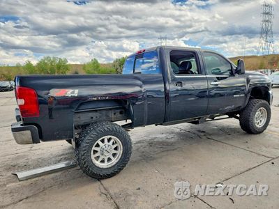 Trzecie zdjęcie samochodu z tyłu: 2008 CHEVROLET SILVERADO K2500 HEAVY DUTY VIN:1GCHK23658F119387 - miniatura