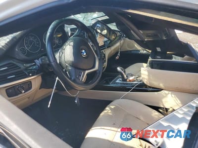 Zdjęcie 8 z 12 samochodu: 2018 BMW X5 XDRIVE35I VIN:5UXKR0C54J0Y00936 - miniatura