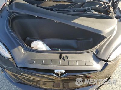 Zdjęcie 11 z 12 samochodu: 2025 TESLA MODEL X VIN:7SAXCBE54SF467645 - miniatura