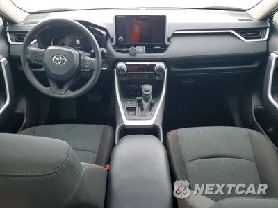Zdjęcie 8 z 14 samochodu: 2024 TOYOTA RAV4 XLE VIN:2T3W1RFV5RC292933 - miniatura