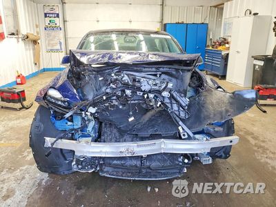 Piąte zdjęcie samochodu w środku: 2018 TESLA MODEL 3 VIN:5YJ3E1EB2JF093623 - miniatura