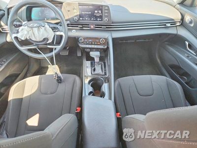 Zdjęcie 8 z 13 samochodu: 2025 HYUNDAI ELANTRA HYBRID BLUE VIN:KMHLM4DJ7SU146530 - miniatura