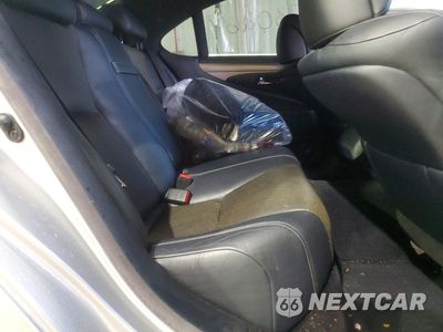Zdjęcie 10 z 12 samochodu: 2013 LEXUS LS 460 VIN:JTHCL5EF3D5019258 - miniatura