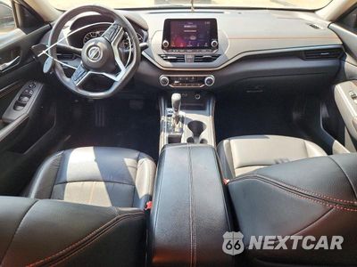 Zdjęcie 8 z 12 samochodu: 2021 NISSAN ALTIMA SR VIN:1N4BL4CV4MN400270 - miniatura