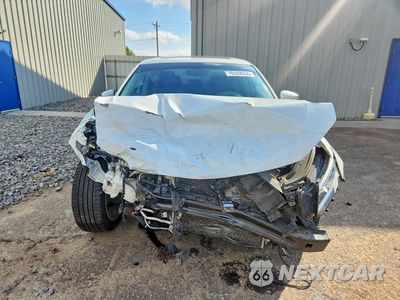Piąte zdjęcie samochodu w środku: 2018 VOLKSWAGEN PASSAT SE VIN:1VWBA7A37JC027233 - miniatura
