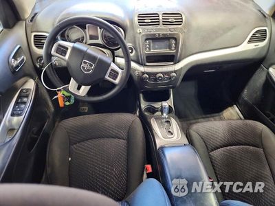Zdjęcie 8 z 12 samochodu: 2019 DODGE JOURNEY SE VIN:3C4PDDBG1KT752123 - miniatura