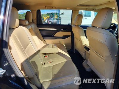 Zdjęcie 11 z 14 samochodu: 2018 TOYOTA HIGHLANDER XLE VIN:5TDJZRFH0JS557792 - miniatura