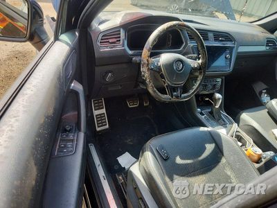 Zdjęcie 8 z 13 samochodu: 2019 VOLKSWAGEN TIGUAN SE VIN:3VV3B7AX3KM143747 - miniatura