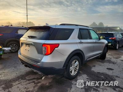 Trzecie zdjęcie samochodu z tyłu: 2020 FORD EXPLORER XLT VIN:1FMSK8DH5LGC85139 - miniatura