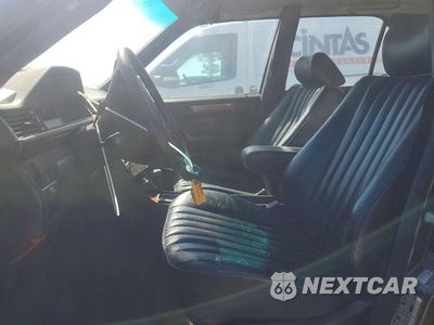 Zdjęcie 7 z 12 samochodu: 1991 MERCEDES-BENZ 300 E 2.6 VIN:WDBEA26D4MB298375 - miniatura