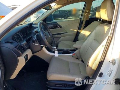 Zdjęcie 7 z 12 samochodu: 2017 HONDA ACCORD EXL VIN:1HGCR2F82HA305244 - miniatura
