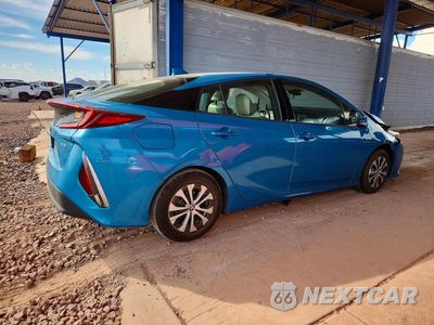 Trzecie zdjęcie samochodu z tyłu: 2020 TOYOTA PRIUS PRIME XLE VIN:JTDKARFP6L3143892 - miniatura