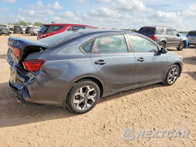 Trzecie zdjęcie samochodu z tyłu: 2021 KIA FORTE LXS VIN:3KPF24AD1ME359237 - miniatura