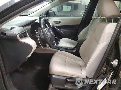 Zdjęcie 7 z 13 samochodu: 2022 TOYOTA COROLLA CROSS LE VIN:7MUCAABG0NV035190 - miniatura
