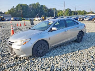 2017 TOYOTA CAMRY LE 4T1BF1FK1HU371657 - główne zdjęcie licytacji z USA - miniatura