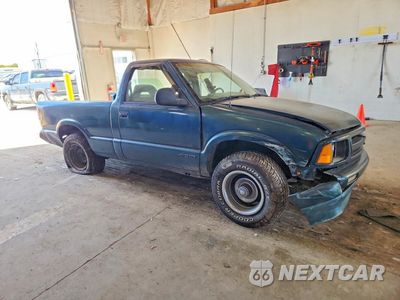 Czwarte zdjęcie samochodu z boku: 1997 CHEVROLET S TRUCK S10 VIN:1GCCS1441VK225758 - miniatura