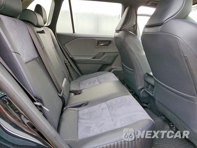Zdjęcie 11 z 13 samochodu: 2026 TOYOTA RAV4 PLUG-IN HYBRID XSE VIN:JTM7ERAV8TD001974 - miniatura