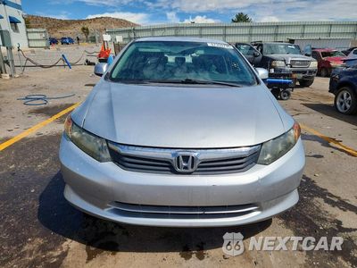 Piąte zdjęcie samochodu w środku: 2012 HONDA CIVIC LX VIN:2HGFB2F53CH591610 - miniatura