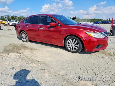 Czwarte zdjęcie samochodu z boku: 2017 NISSAN ALTIMA 2.5 S VIN:1N4AL3APXHN315692 - miniatura