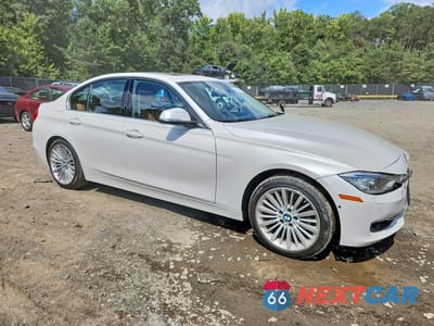 Czwarte zdjęcie samochodu z boku: 2015 BMW 328 XI VIN:WBA3B3C50FJ983732 - miniatura