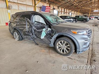 Czwarte zdjęcie samochodu z boku: 2021 FORD EXPLORER XLT VIN:1FMSK7DHXMGA31535 - miniatura