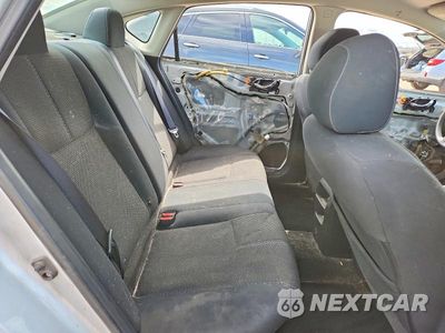 Zdjęcie 10 z 13 samochodu: 2016 NISSAN SENTRA S VIN:3N1AB7AP6GY273160 - miniatura