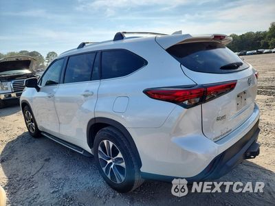 Drugie zdjęcie samochodu z przodu: 2020 TOYOTA HIGHLANDER XLE VIN:5TDGZRAH9LS513603 - miniatura