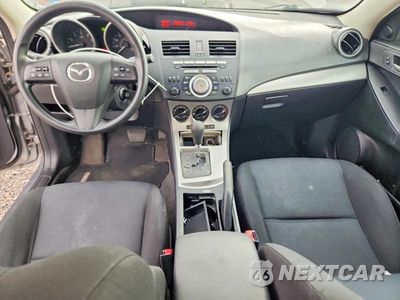Zdjęcie 8 z 12 samochodu: 2010 MAZDA 3 I VIN:JM1BL1SF8A1249875 - miniatura