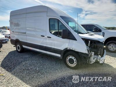 Czwarte zdjęcie samochodu z boku: 2022 FORD TRANSIT 250 DELIVERY VAN VIN:1FTBR1X86NKA23200 - miniatura