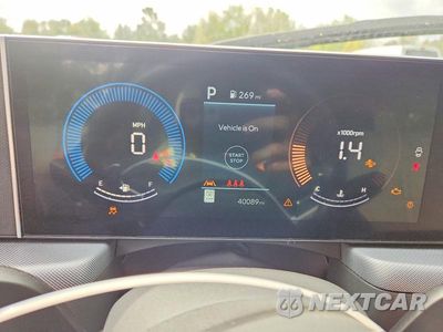 Zdjęcie 9 z 13 samochodu: 2025 HYUNDAI SONATA SEL VIN:KMHL64JA8SA469842 - miniatura