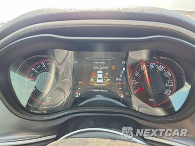 Zdjęcie 9 z 13 samochodu: 2020 DODGE CHALLENGER SXT VIN:2C3CDZAG2LH240415 - miniatura