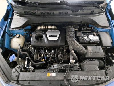 Zdjęcie 12 z 13 samochodu: 2019 HYUNDAI KONA LIMITED VIN:KM8K33A58KU250086 - miniatura