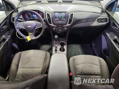 Zdjęcie 8 z 14 samochodu: 2021 CHEVROLET EQUINOX LT VIN:2GNAXUEVXM6155431 - miniatura