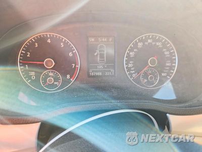 Zdjęcie 9 z 13 samochodu: 2013 VOLKSWAGEN PASSAT SE VIN:1VWBH7A37DC133973 - miniatura