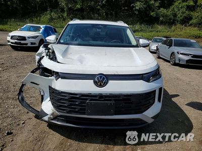 Piąte zdjęcie samochodu w środku: 2026 VOLKSWAGEN TIGUAN SE VIN:3VVMR7RM9TM119402 - miniatura