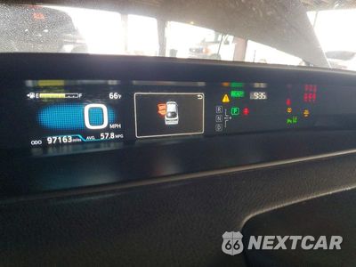 Zdjęcie 9 z 13 samochodu: 2020 TOYOTA PRIUS LE VIN:JTDKARFU1L3113382 - miniatura