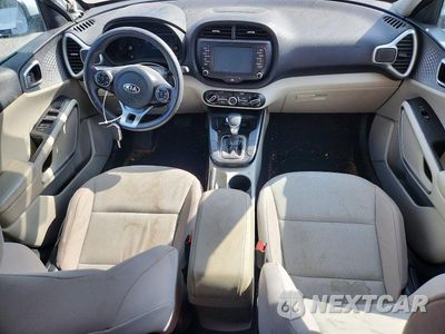 Zdjęcie 8 z 12 samochodu: 2020 KIA SOUL LX VIN:KNDJ23AU1L7090997 - miniatura
